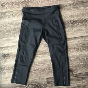 lululemon fast and free crop size 6